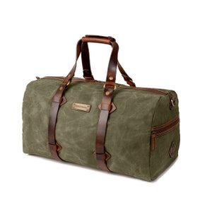 DRAKENSBERG Weekender »Cody« Wald-Grün, handgemachte Reisetasche & Sporttasche für Herren aus gewachstem Canvas und gehärtetem Leder
