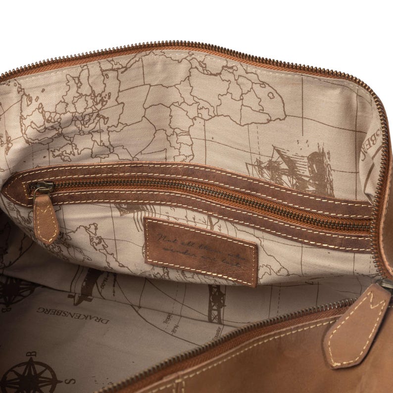 DRAKENSBERG Weekender »Finn« Havana brown, handmade travel bag & sports bag with shoe compartment for men | sustainable leather image 5