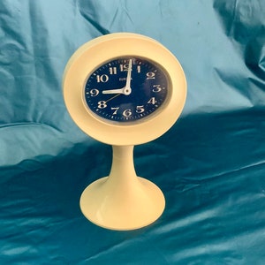 vintage Europa  alarm clock mechanical clockwork 70s Space Age Pop Art Atomic Ufo