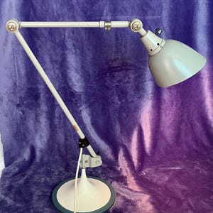 Midgard Articulated Arm Lamp GDR Industrial Machine Lamp Garage Work Shop 70s 80s Bauhaus Curt Fischer