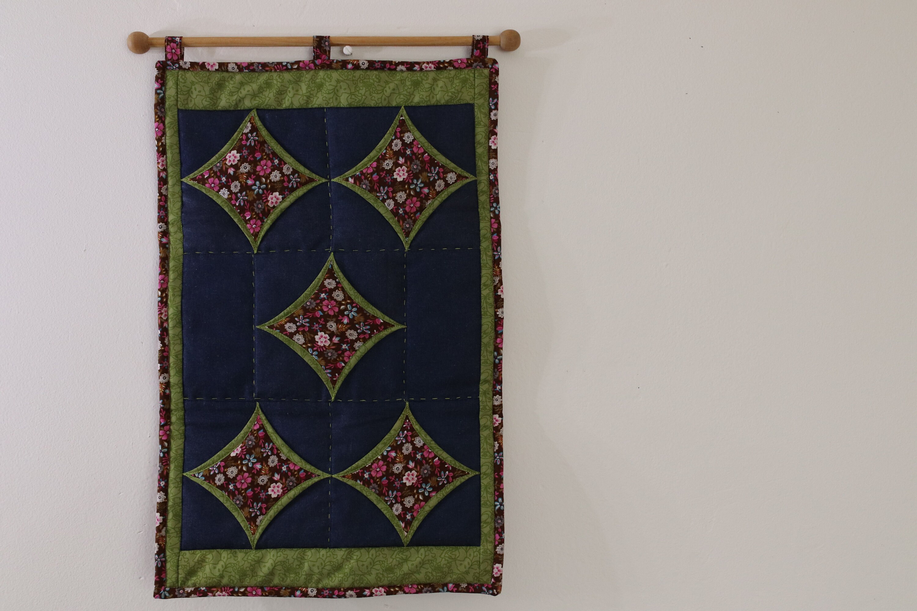 Tapisserie à Motifs - Patterned Tapestry