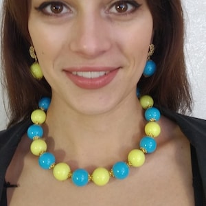 Buntes Bubblegum Perlen Schmuck Set - Chunky Halskette mit Ohrringen - Trendy und lebendige Spaß Accessoires