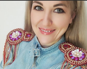 Joyas de hombro nupcial, carnaval, festival Largo borla roja y oro hombreras, Pasarela joyería estilo militar charreteras de hombro