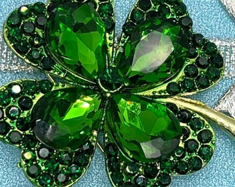 Lot De 20 Broches Trèfle Irlandaises émaillées - Accessoire élégant Unisexe Pour Costume, Sac Ou événement
