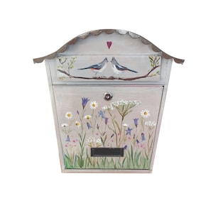Regalos de pintura personalizados, regalos para el hogar, buzón de correo de cabaña, flores y pájaros, regalo único de pintura floral, buzón de arte