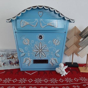 custom paintingMailbox, hand painted
