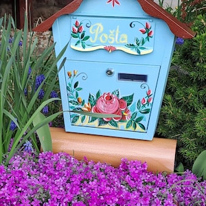 art mailbox, unique giftPainted mailbox, home decor, oak, tree, squirrel,, custom painted mailbox, custom gift, artist, boite aux lettres