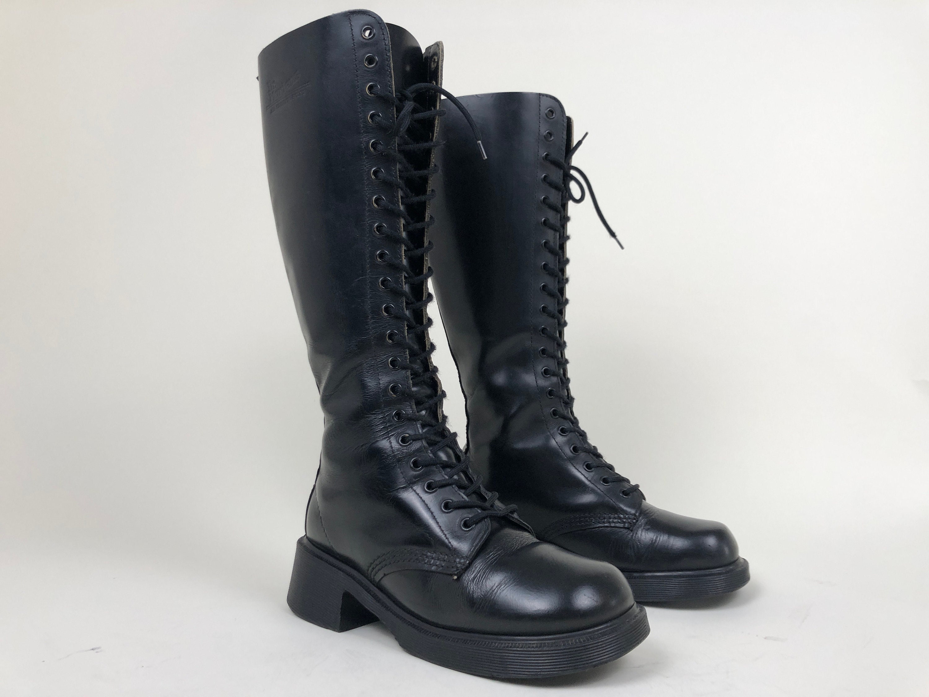 Dr martens mustang on sale