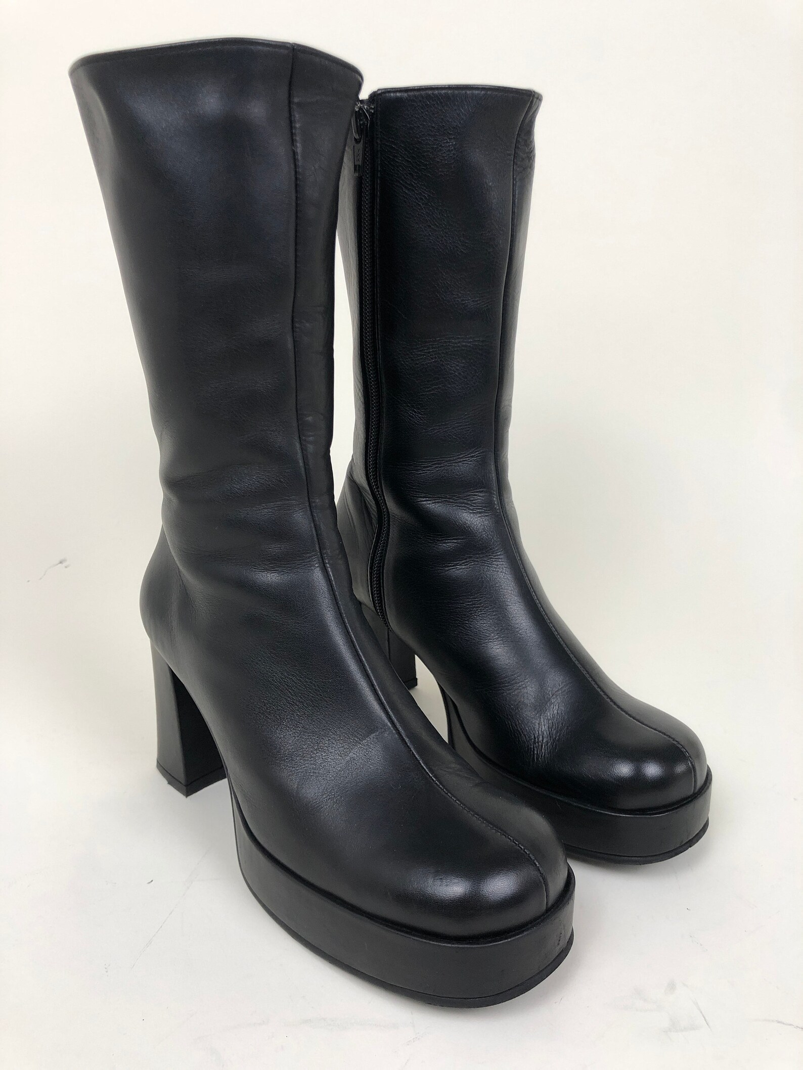 square toe platforms