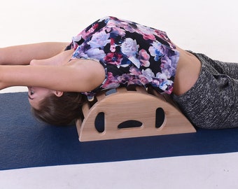 Back bender Yoga Correction of the back wood Stretcher Gym fitness For relaxation of the spine Spinal traction props