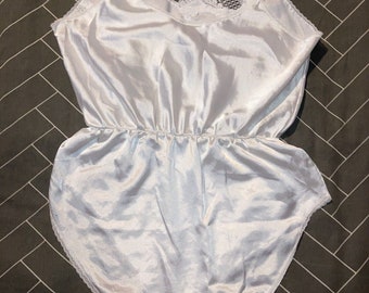 Vintage Samye Size Medium White Teddy Nighty Lingerie 60s 70s