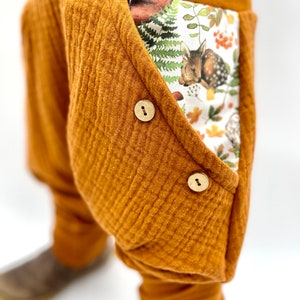 Musselin Hose Sommerhose Rost schlafende Tierkinder Taschen Mitwachshose