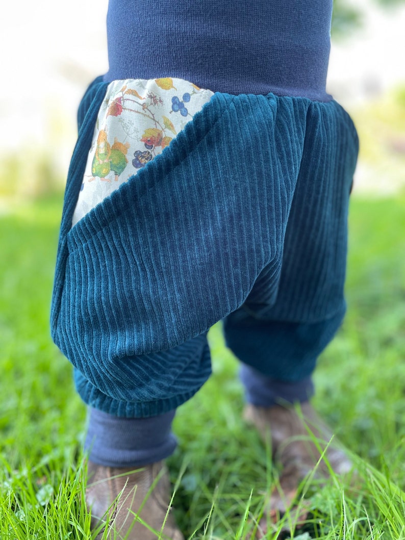 Bio BreitCordNicky Meeresblau Herbst Mäuse Pumphose Mitwachshose Bild 6