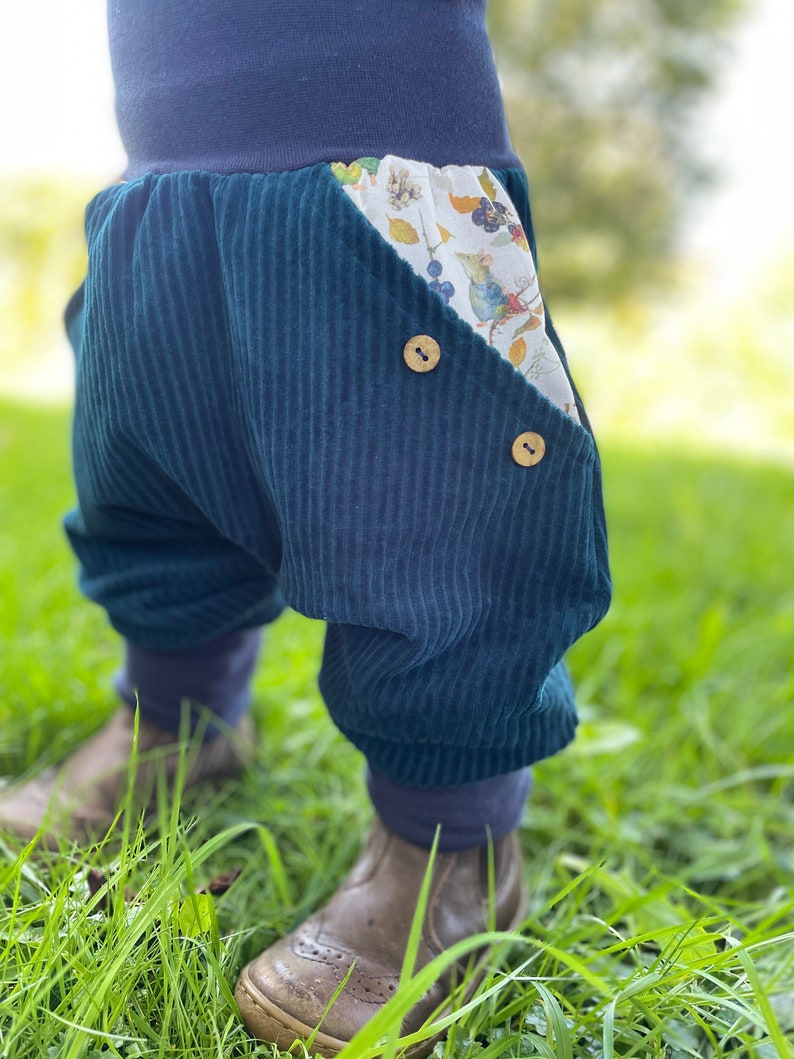 Bio BreitCordNicky Meeresblau Herbst Mäuse Pumphose Mitwachshose Bild 5