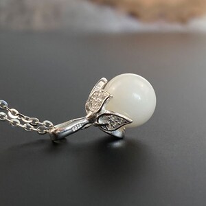 breast milk jewelry  pearl shape silver necklace metal petal bail Keepsake Mom