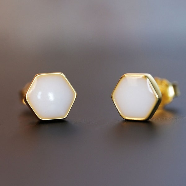 Breastmilk Honeycomb Stud Earrings |  Breast Milk Jewelry Earrings Studded Gold 24k gold plated over silver earrings with 6 mm cup