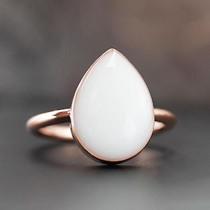 Custom Breastmilk Jewelry with 14x10mm Teardrop Stone & Opal Flakes | Sterling Silver Smooth Band | KeepsakeMom