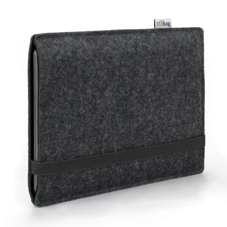 Laptop sleeve custom made from wool felt // Handmade bag model FINN image 2