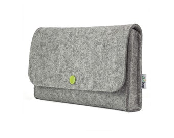 NIVO bag for electronics accessories made of wool felt