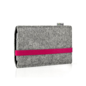 Sleeve made of wool felt | Custom made for iPhone, Samsung, Google, Xiaomi, Motorola, Oppo, Fairphone