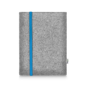 Tablet sleeve made of wool felt // Stilbag custom made tablet bag model LEON