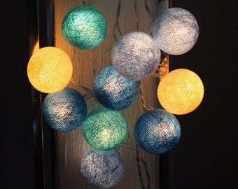 Strom-Lichterkette mit Baumwollkugeln : "Sky" -  Lichterkette mit Cottonballs, LED Lichterkette mit Baumwollbällen
