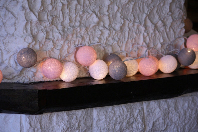 Strom Cottonball Lichterkette : Mädchentraum Baumwollbällchen Baumwollkugel in rosa hellgrau weiß Bild 2