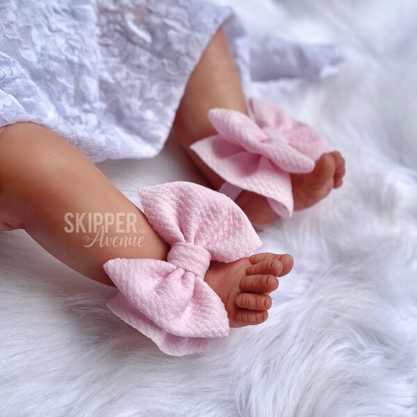 BOW SANDALS • Signature Bow Footies | Baby Bow Sandals | Barefoot Sandals | Baby Girl | Toddler Summer Sandals | Newborn | Baby