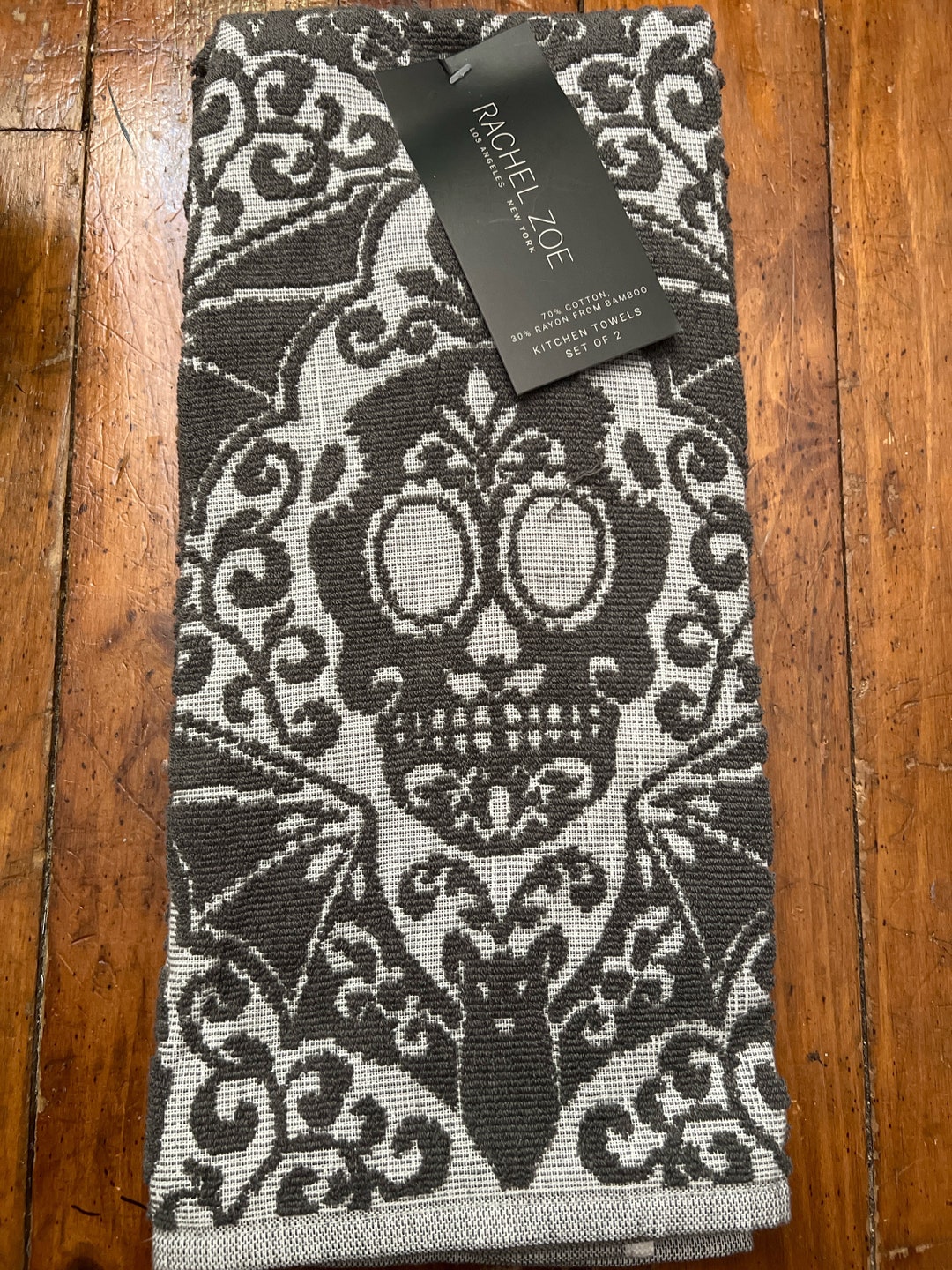 Skull Hand Towels, Set 2 Gothic Skull Bats Towel, Goth Kitchen Gray ...