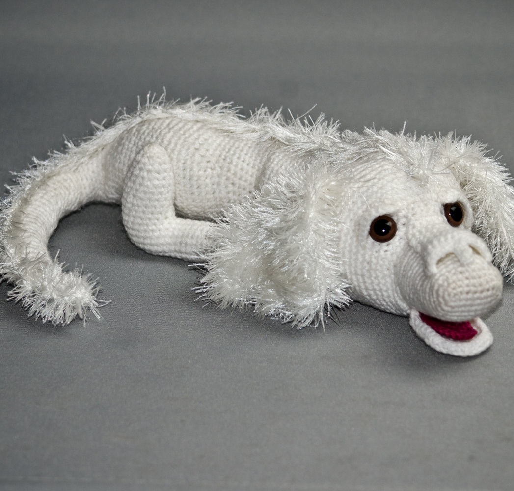 Drôle de cadeau peluche Peluche Ver Labyrinthe Falkor De L'Histoire Sans  Fin Fuchur Fait à la main Bébé Ludo Labyrinthes Jouet Écureuil 30cm