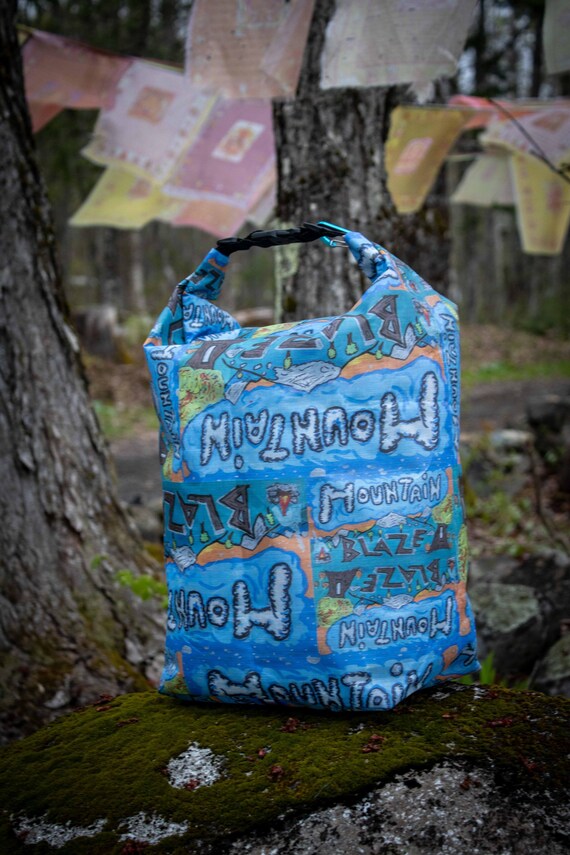 Ultralight Dyneema Food Bag: Water-resistant Mountainblaze Ultralight Dyneema Food Bag: Water-resistant Mountainblaze