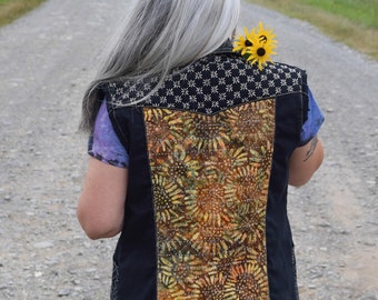 Sunflower Denim Vest - Upcycled Denim Vest - Sashiko Denim Vest - Hand Stitching by MountainBlaze Size Women's Small