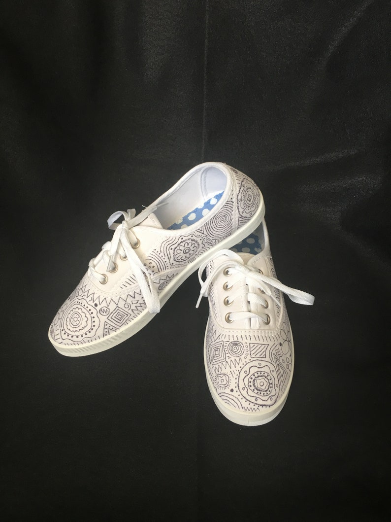 Black and White Doodle Shoes,, Black Pattern,, Paisley Design,,Customization Available,, Circles