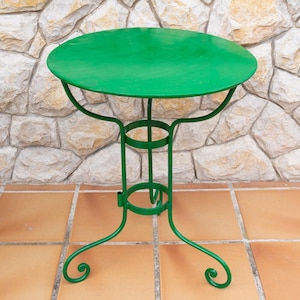 French garden table, green iron, 1940s (61.5 cm)