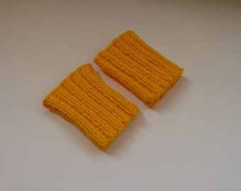 Wrist warmers - pumpkin colored