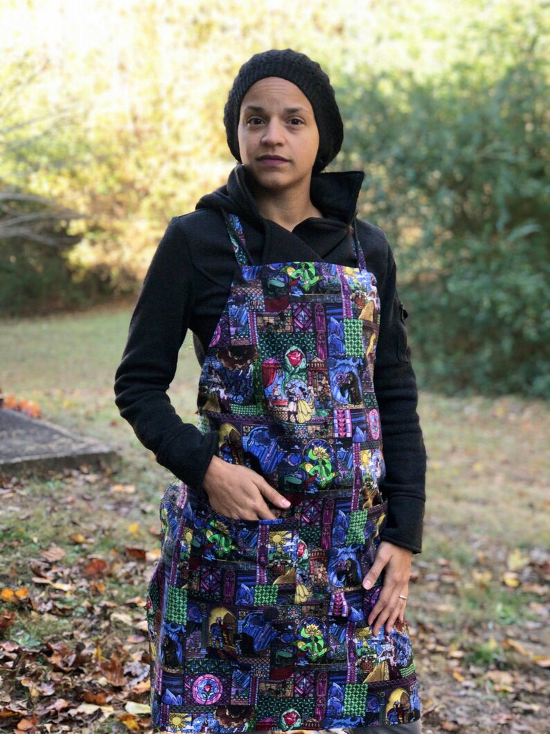 Be Our Guest Child Apron with pockets-Disney-Belle-Beauty-Beast-Gaston-Rose-overall-pinny-cover-shield-smock-pinafore-protection barrier