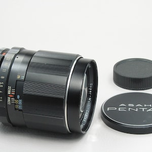 Pentax SMC Takumar 135mm f/2.5 Telephoto Lens M42 screw mount 937