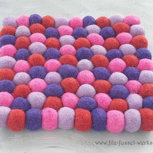 Felt ball coaster round 20cm rosa/lila