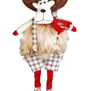 Taburete con borde de reno Rudolf de fieltro con peto a cuadros, bufanda roja, figura de decoración de Adviento, decoración navideña, figura navideña con astas