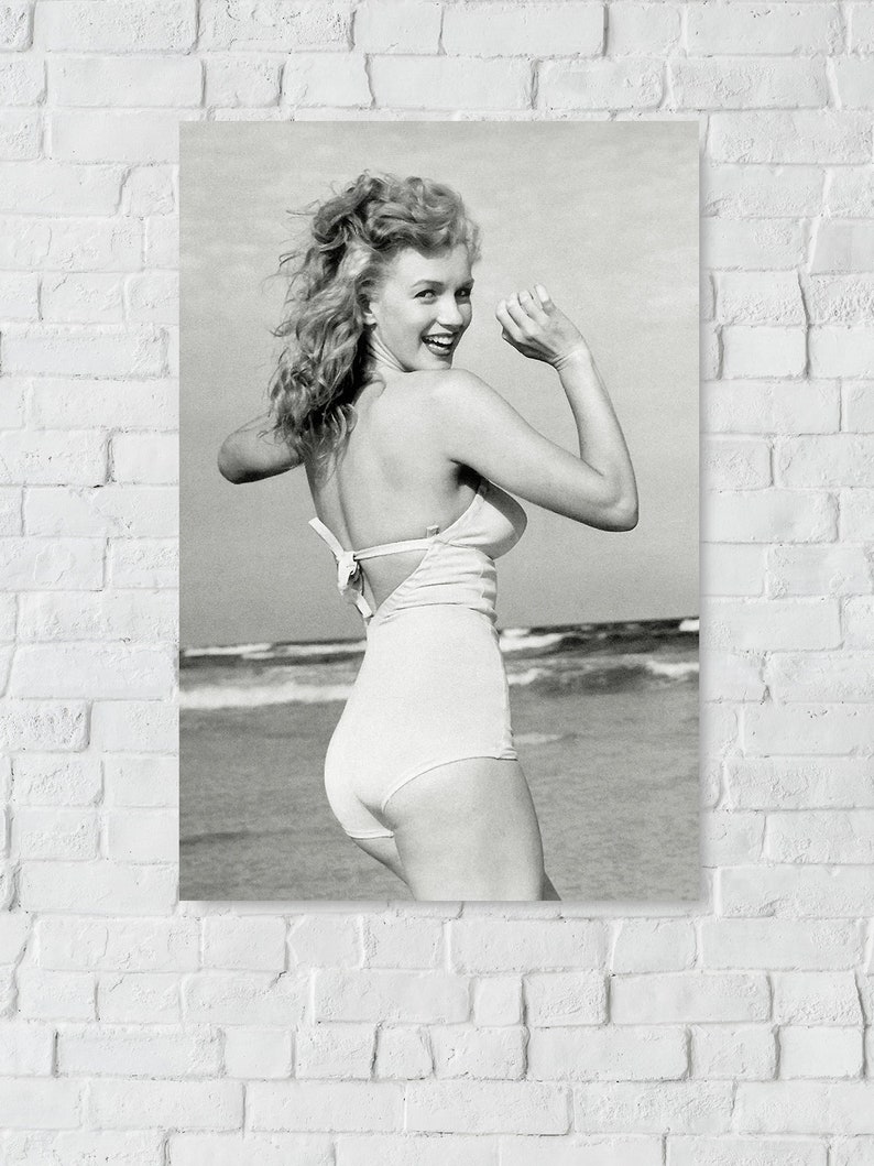 Sea Beach Poster Art Marilyn Monroe Living Room Decor Marilyn Modern Artwork Marilyn Monroe Stylish Gift Black And White