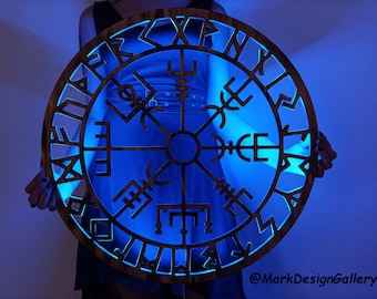 Brújula nórdica LED Islandia brújula Vegvisir decoración de pared madera Wiking pagano