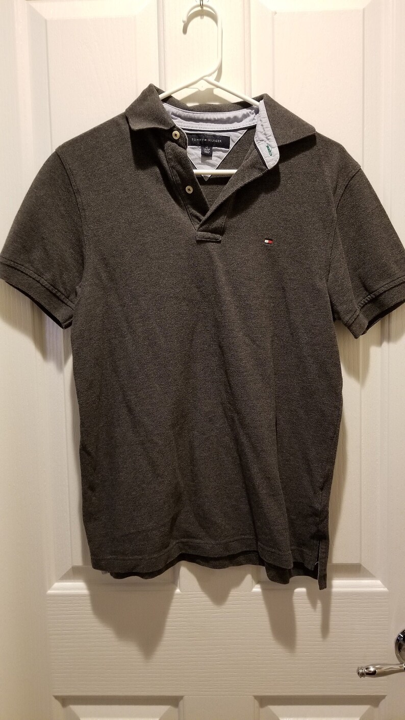 tommy hilfiger shirt xs