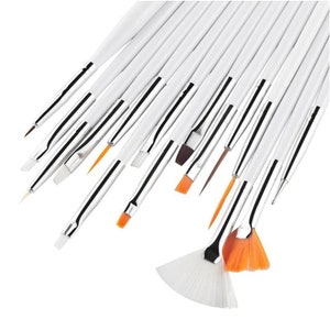 15 pc. Paint Brush Set 3 different color choices