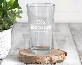 beer glass 16 oz Pint glass MOCKUP PHOTO / staged photo of beer glass / glass mock-up photo / JPG File / Stock Photo / glassware photo