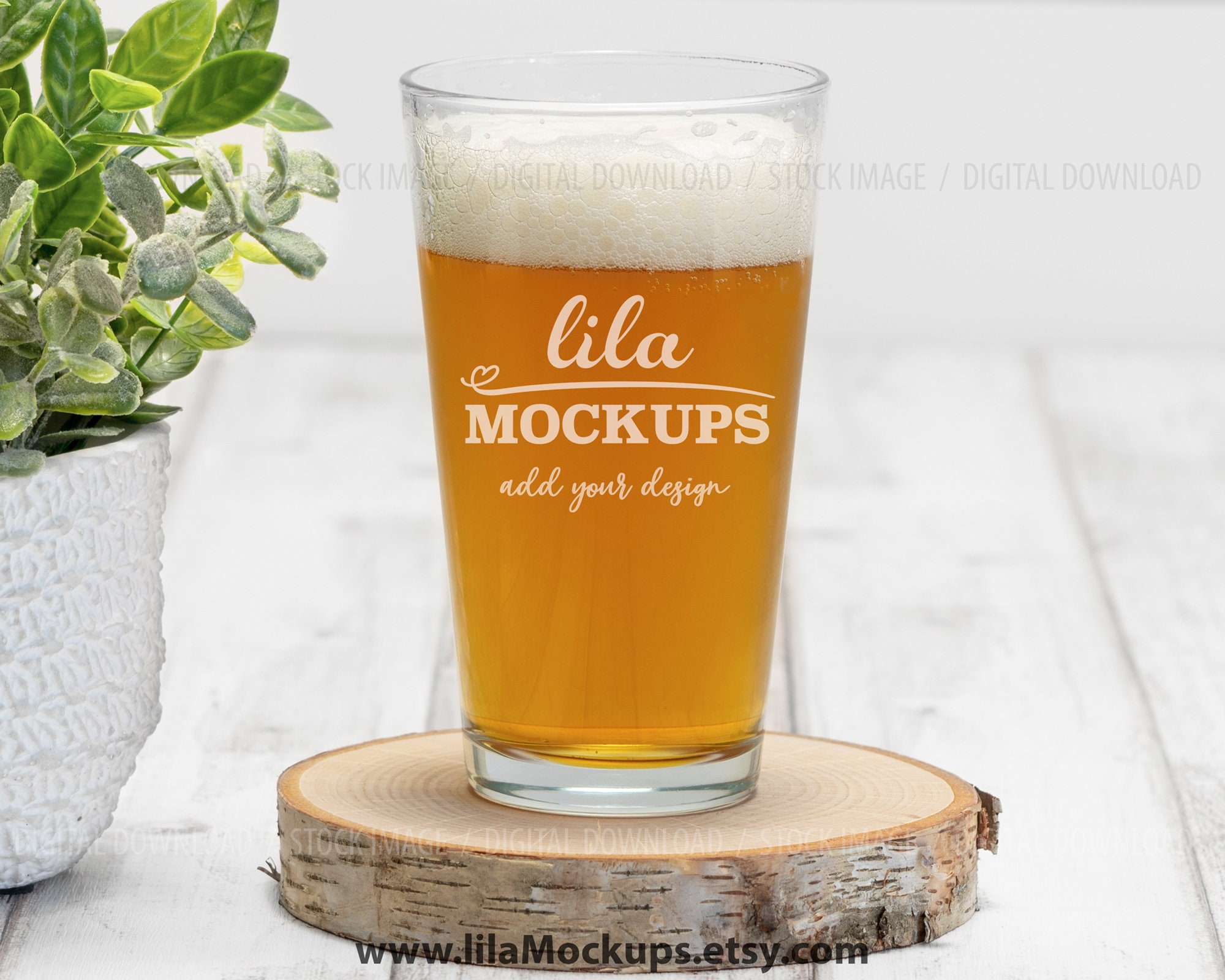 beer glass 16 oz Pint glass MOCKUP PHOTO / staged photo of beer glass /  glass mock-up photo / JPG File / Stock Photo / glassware photo