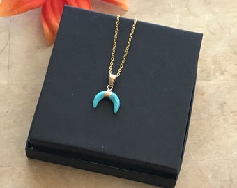 A Crystal Turquoise Necklace, Turquoise Synthetic Stone Necklace, Turquoise Necklace,  Turquoise Stones, Horn Gold Filled