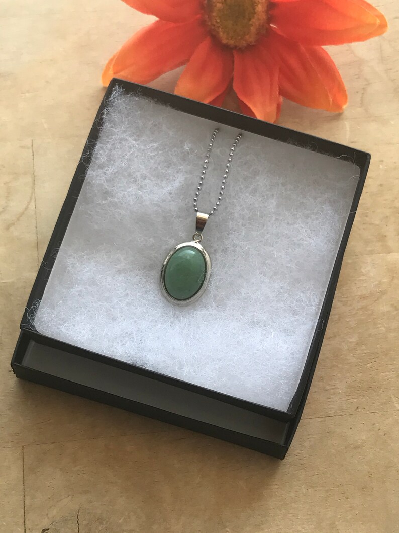 Jade Natural Gemstone,Jade Water Drop Necklace A Crystal Jade Necklace