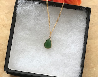 Minimalist Jade Gemstone Necklace: Gold Filled Chain