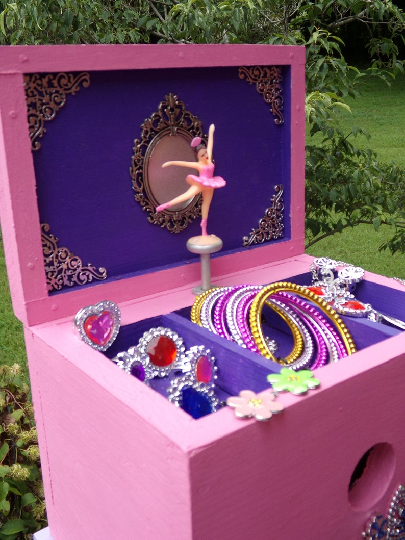 Jewelry box birdhouse image 6