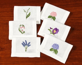 Set of 6 Garden Flowers Hand Embroidered Napkins, Linen Cloth Cocktail Napkins, Wedding Luxury Napkins Set, Embroidery Designs Trendy